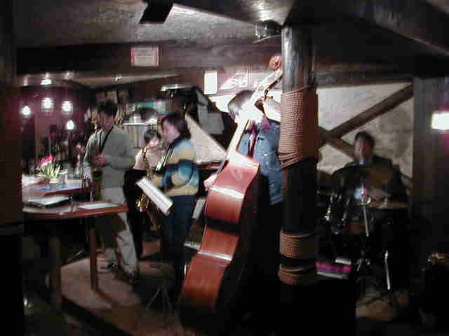 �������͋C�I�I