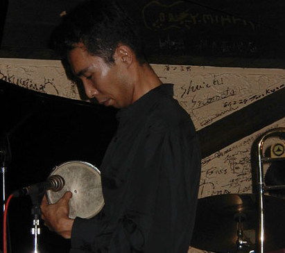 �N�C�[�J�[�Ƃ����y��ł�