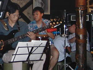 �M���������E�E�E