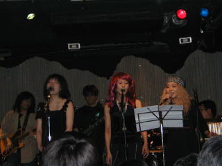 �~�I�����WITH�U�E�}���f�[�Y�̏����{�[�J���I�I�I