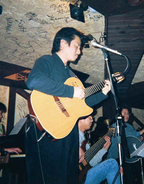 ���E���̑��e��