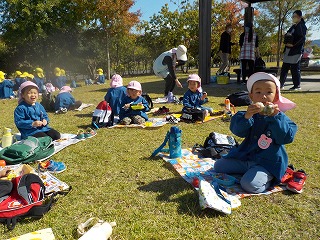 秋の遠足