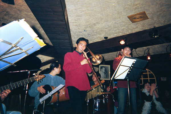 �o�g�����C�����H