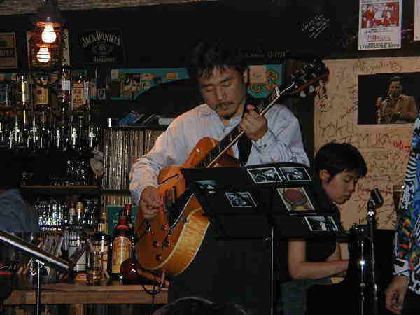 �M�^���X�g�̐_�I�I�u�q���V�E�t�F���[�؁E�����v�I